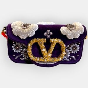 NEW Valentino Garavani Loco Small Peonies Beaded Velvet Shoulder Bag PURPLE